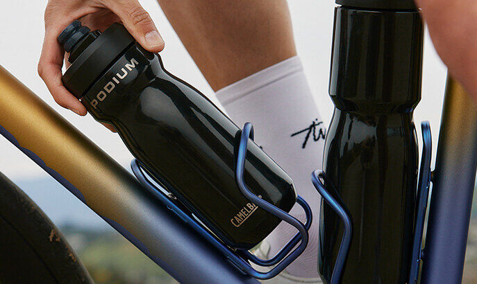 Camelbak bottle hot sale cage